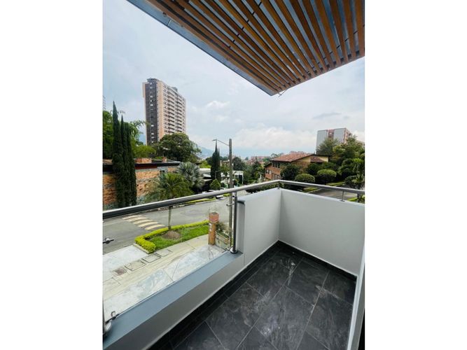 Casa de 5 alcobas en venta en Mesa, Envigado, 460 m² · foto 21 de 24