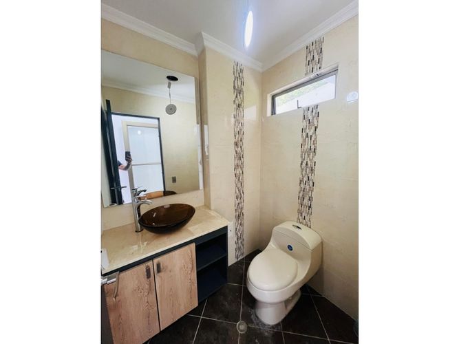 Casa de 5 alcobas en venta en Mesa, Envigado, 460 m² · foto 24 de 24