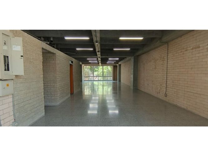 Oficina en arriendo en Guayabal, Medellín, 178 m² · foto 3 de 4