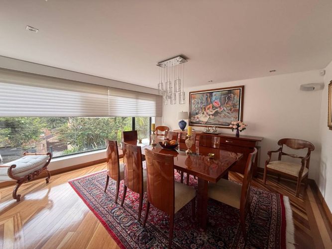 Apartamento de 3 alcobas en venta en Chico Norte, Bogotá, 250 m² · foto 8 de 20