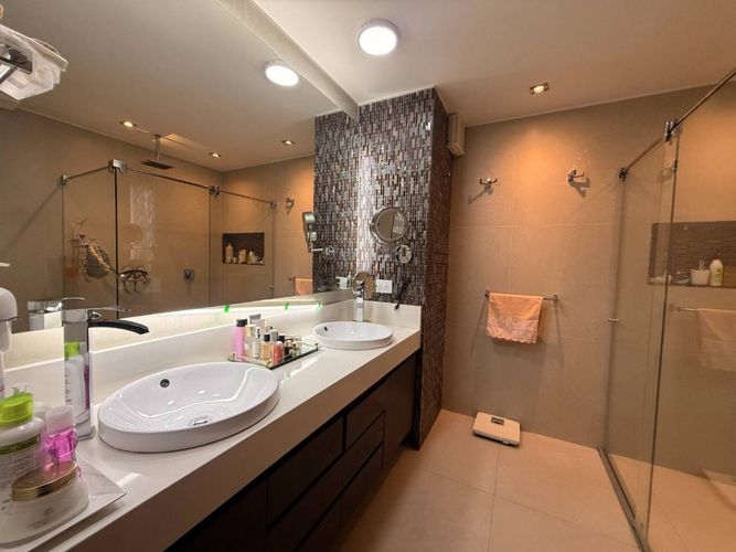 Apartamento de 3 alcobas en venta en Chico Norte, Bogotá, 250 m² · foto 19 de 20