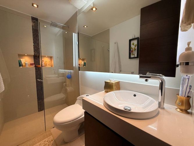 Apartamento de 3 alcobas en venta en Chico Norte, Bogotá, 250 m² · foto 20 de 20