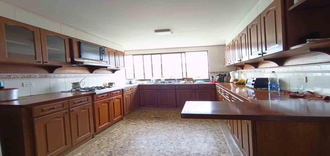 Casa de 8 alcobas en venta en Palermo, Manizales, 560 m² · foto 15 de 24