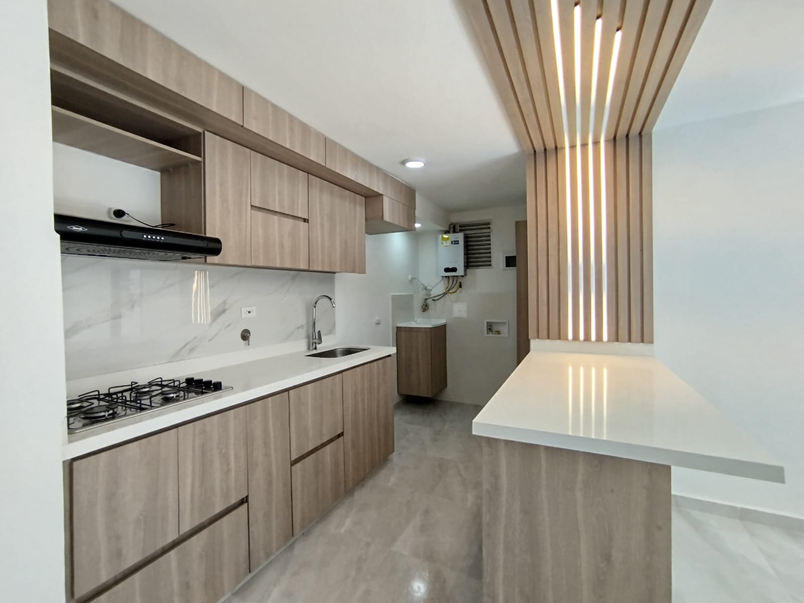Apartamento en arriendo en Centro, Rionegro · foto 2 de 13