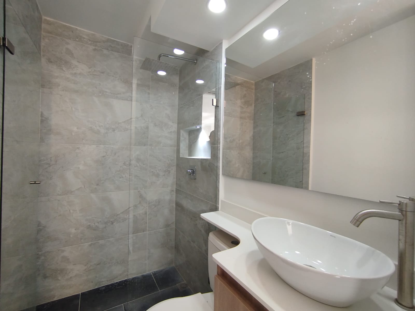 Apartamento en arriendo en Centro, Rionegro · foto 7 de 13