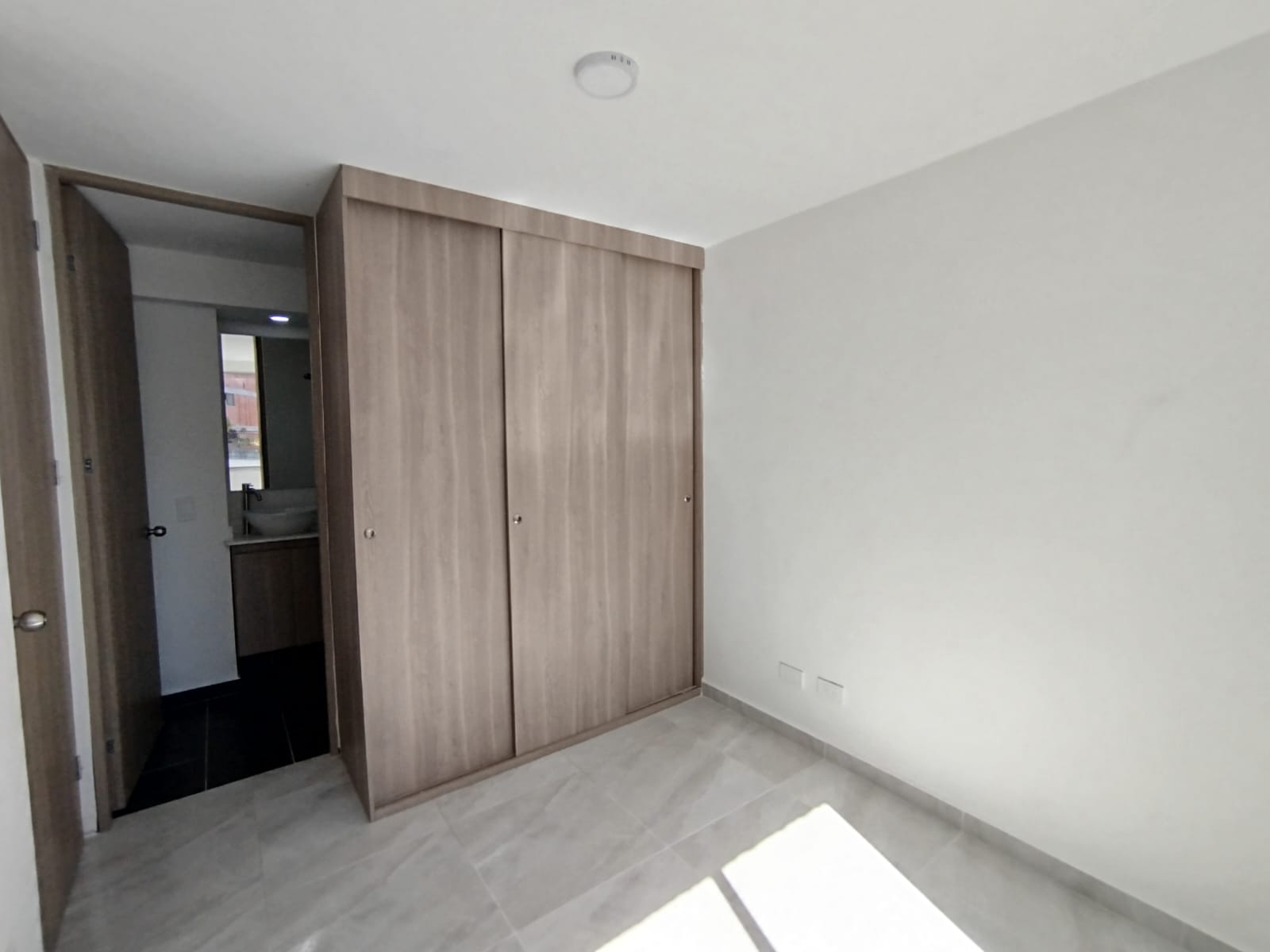 Apartamento en arriendo en Centro, Rionegro · foto 11 de 13