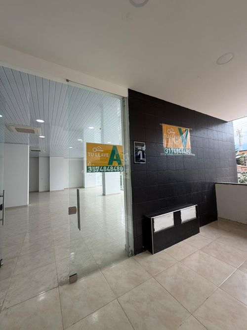 Local en arriendo en Igzabelar, Bucaramanga, 230 m² · foto 4 de 5
