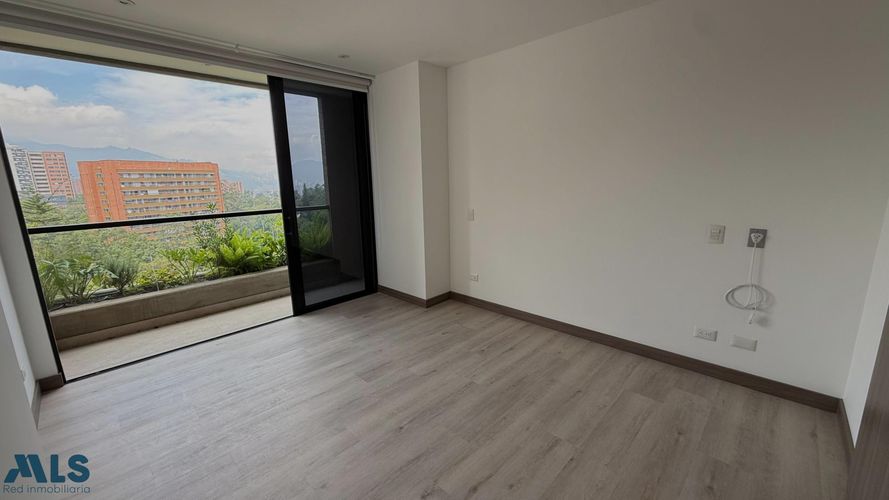 Apartaestudio en venta en Los Balsos, Medellín, 52 m² · foto 4 de 13