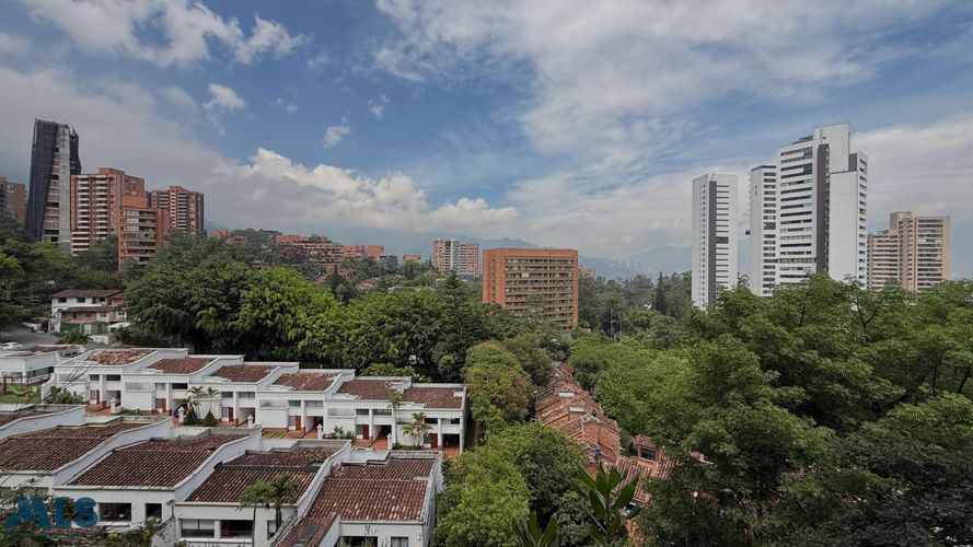 Apartaestudio en venta en Los Balsos, Medellín, 52 m² · foto 9 de 13