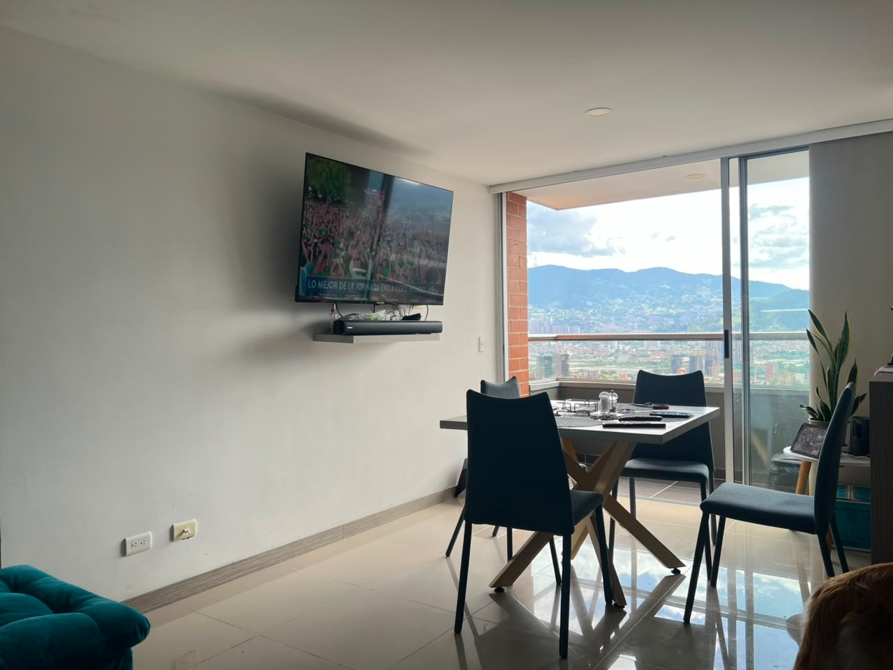 Apartamento en venta en Cumbres, Envigado · foto 8 de 15