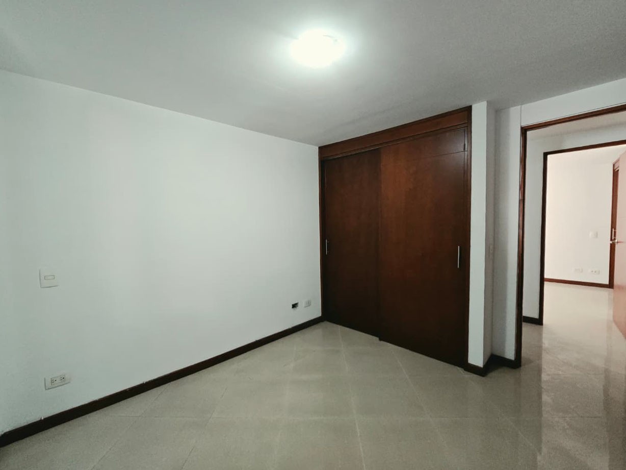 Apartamento en arriendo en Laureles, Medellín · foto 15 de 20