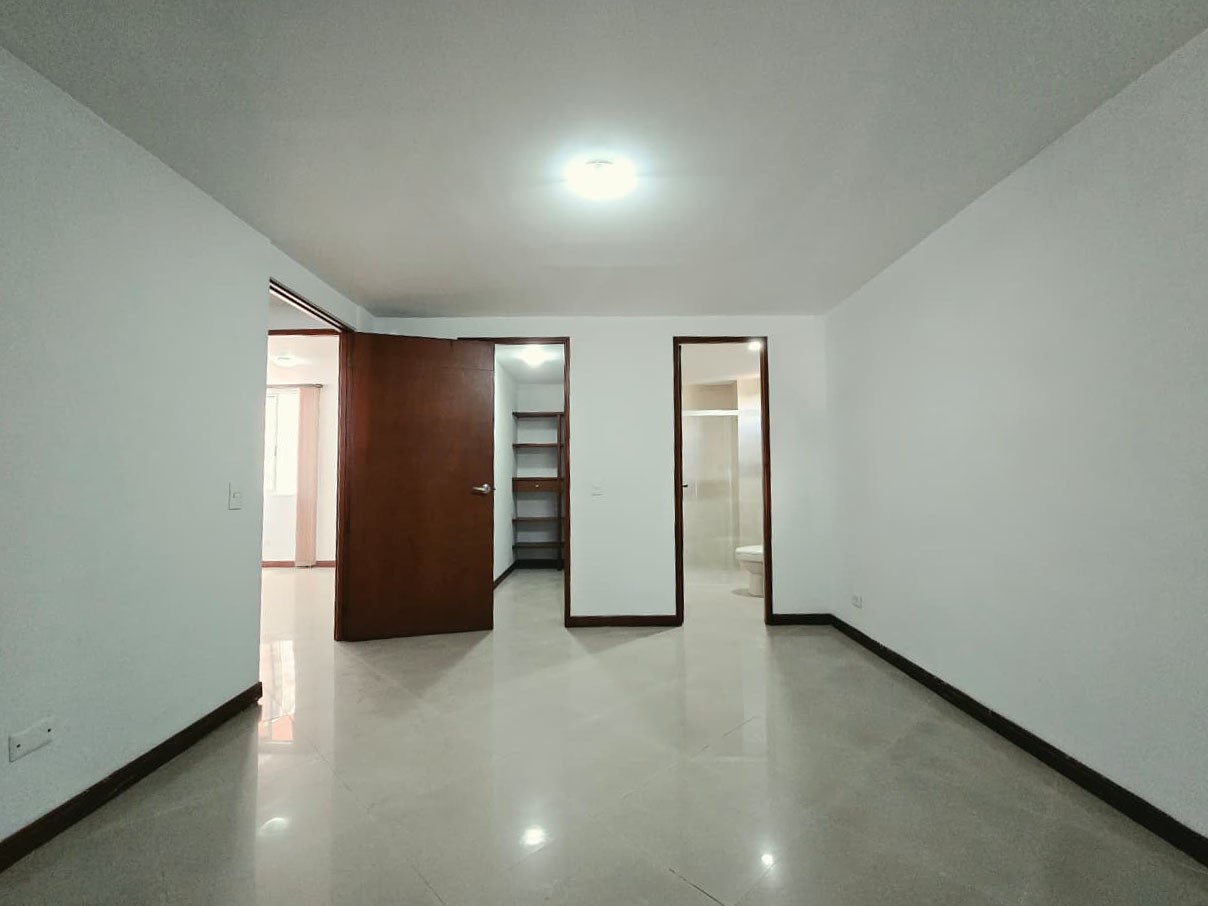 Apartamento en arriendo en Laureles, Medellín · foto 16 de 20