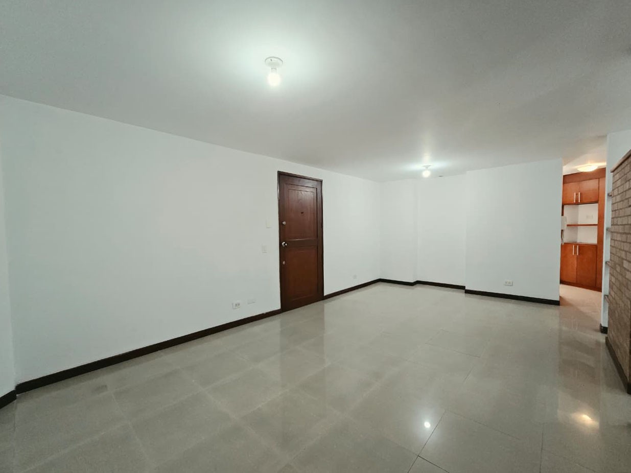 Apartamento en arriendo en Laureles, Medellín · foto 4 de 20