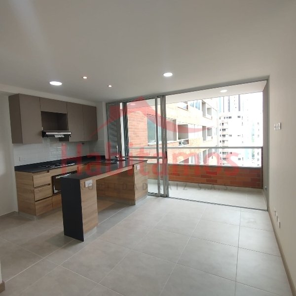 Apartamento en venta en La Doctora, Itagüí · foto 3 de 15