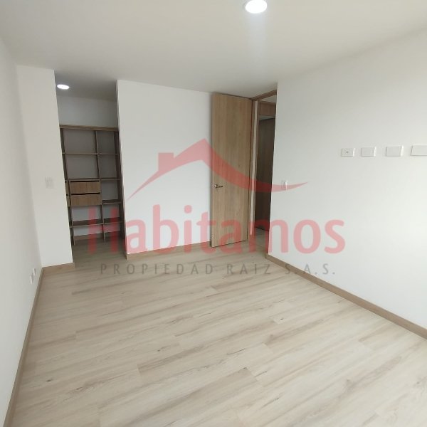 Apartamento en venta en La Doctora, Itagüí · foto 12 de 15