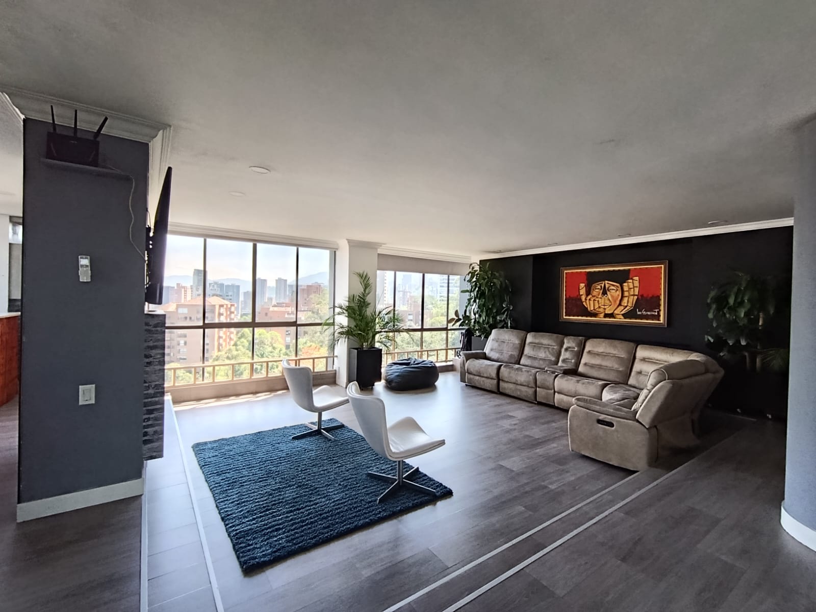 Apartamento en arriendo en Urbanización Las Cumbres, Medellín · foto 3 de 20
