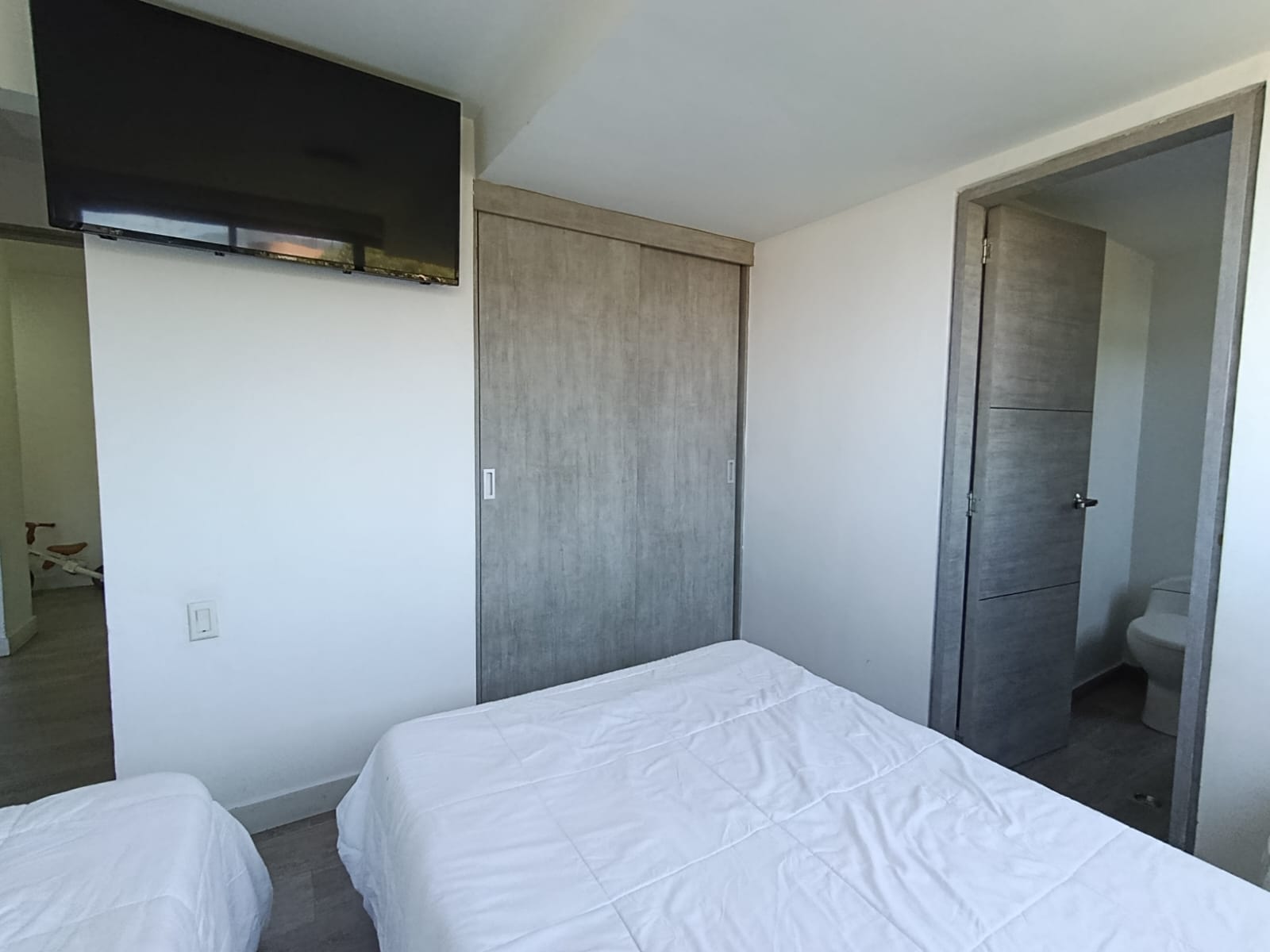 Apartamento en arriendo en Urbanización Las Cumbres, Medellín · foto 9 de 20