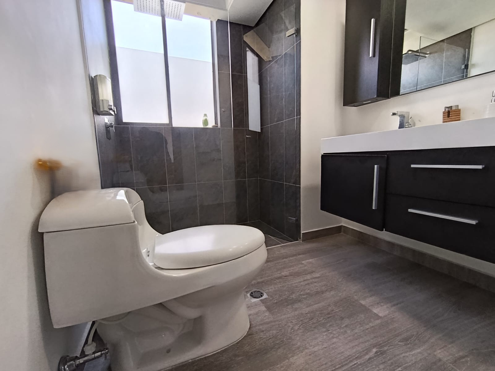 Apartamento en arriendo en Urbanización Las Cumbres, Medellín · foto 20 de 20
