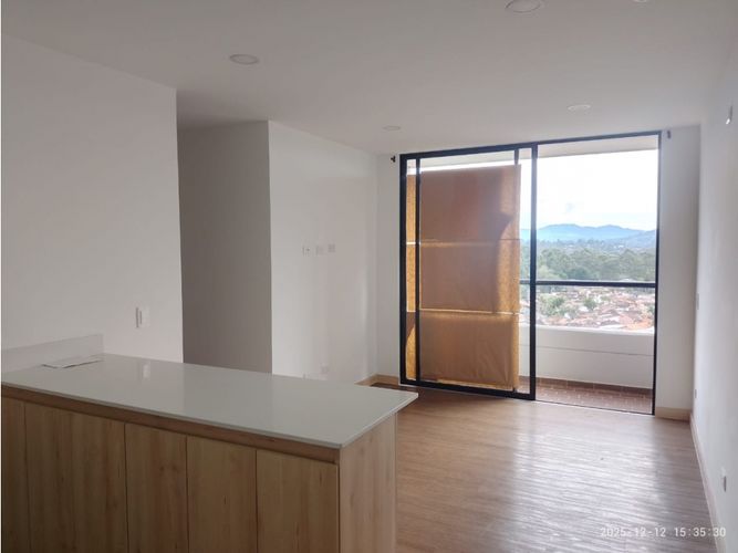 Apartamento de 3 alcobas en venta en El Faro, Rionegro, 69 m² · foto 2 de 21
