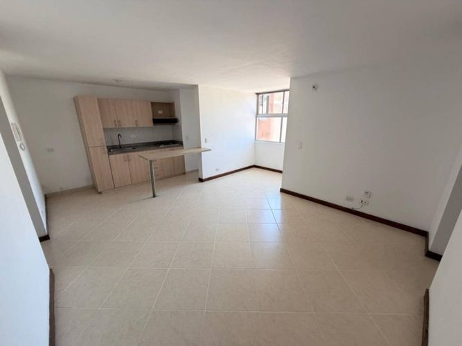 Apartaestudio en arriendo en Florida Nueva, Medellín, 50 m² · foto 8 de 12