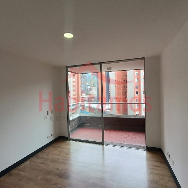 Apartamento en arriendo en Camino Verde, Envigado · foto 14 de 21