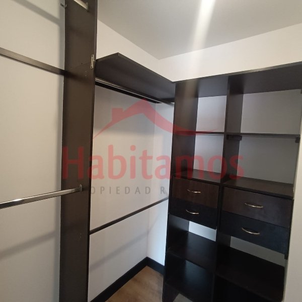 Apartamento en arriendo en Camino Verde, Envigado · foto 20 de 21