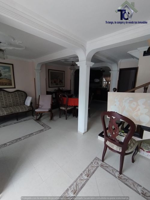 Casa de 5 alcobas en venta en Provenza, Bucaramanga, 200 m² · foto 6 de 23