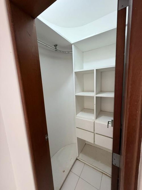 Casa de 5 alcobas en arriendo en Los Balsos, Medellín, 640 m² · foto 18 de 24