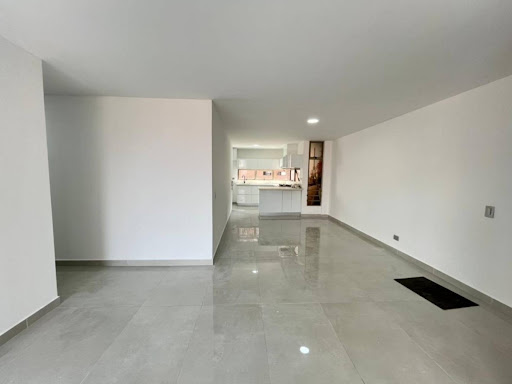 Apartamento en arriendo en La Florida, Medellín · foto 4 de 23