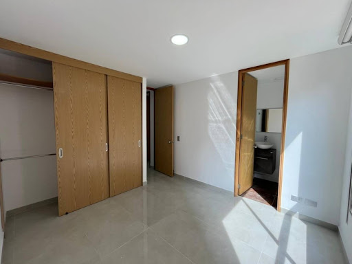 Apartamento en arriendo en La Florida, Medellín · foto 9 de 23