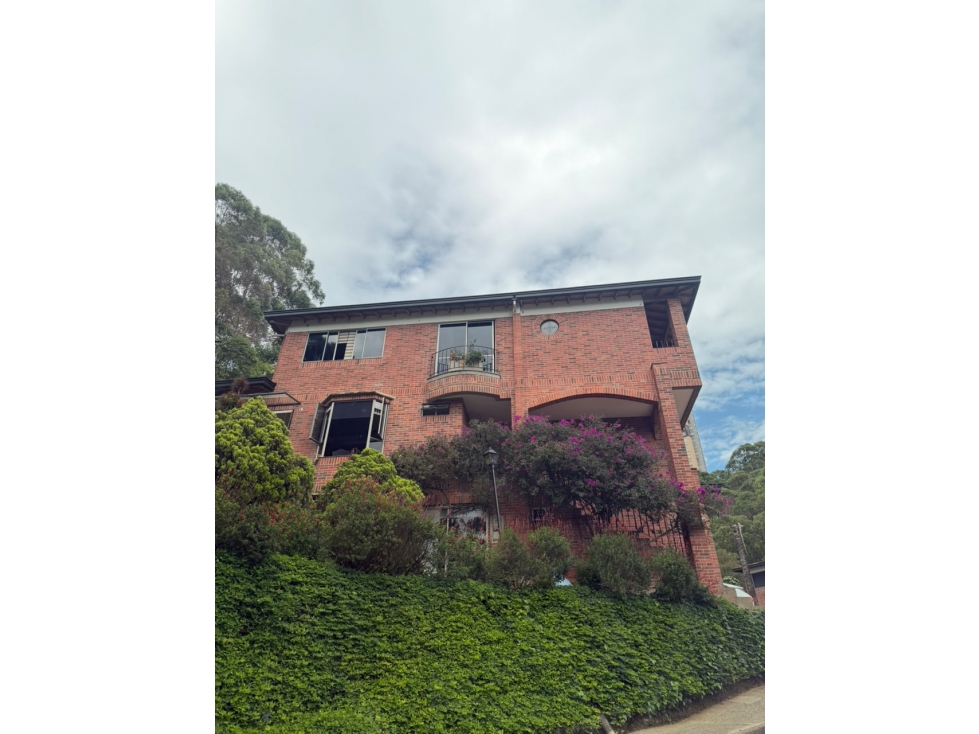 Casa en venta en Medellín 2