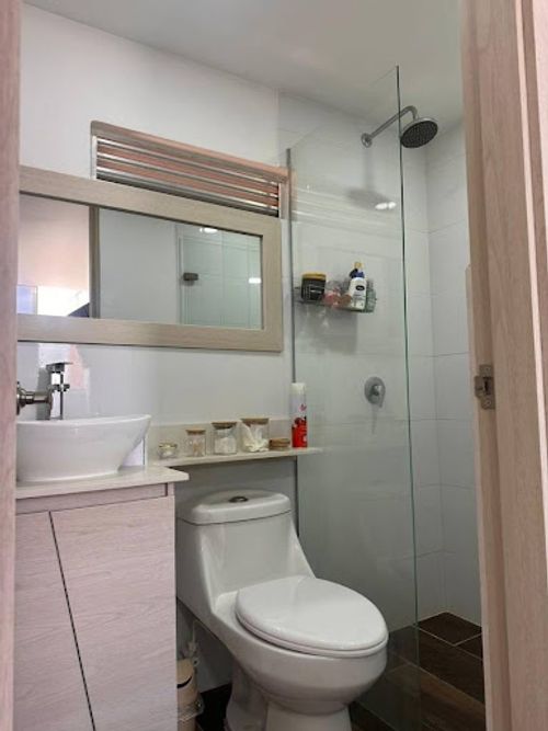 Apartamento de 3 alcobas en venta en Bellavista, Bello, 57 m² · foto 10 de 16