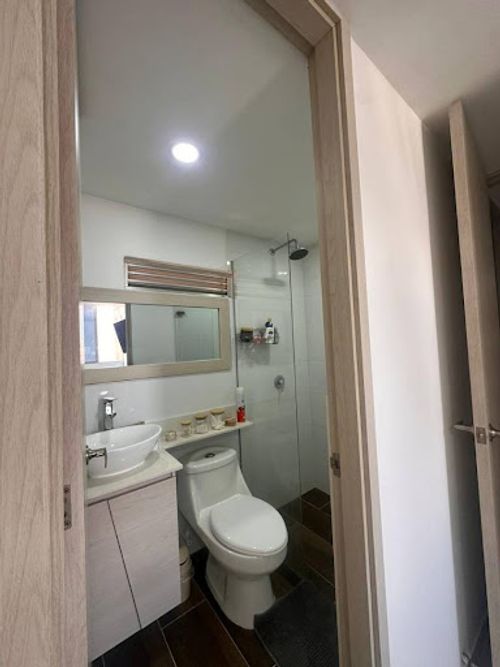 Apartamento de 3 alcobas en venta en Bellavista, Bello, 57 m² · foto 15 de 16