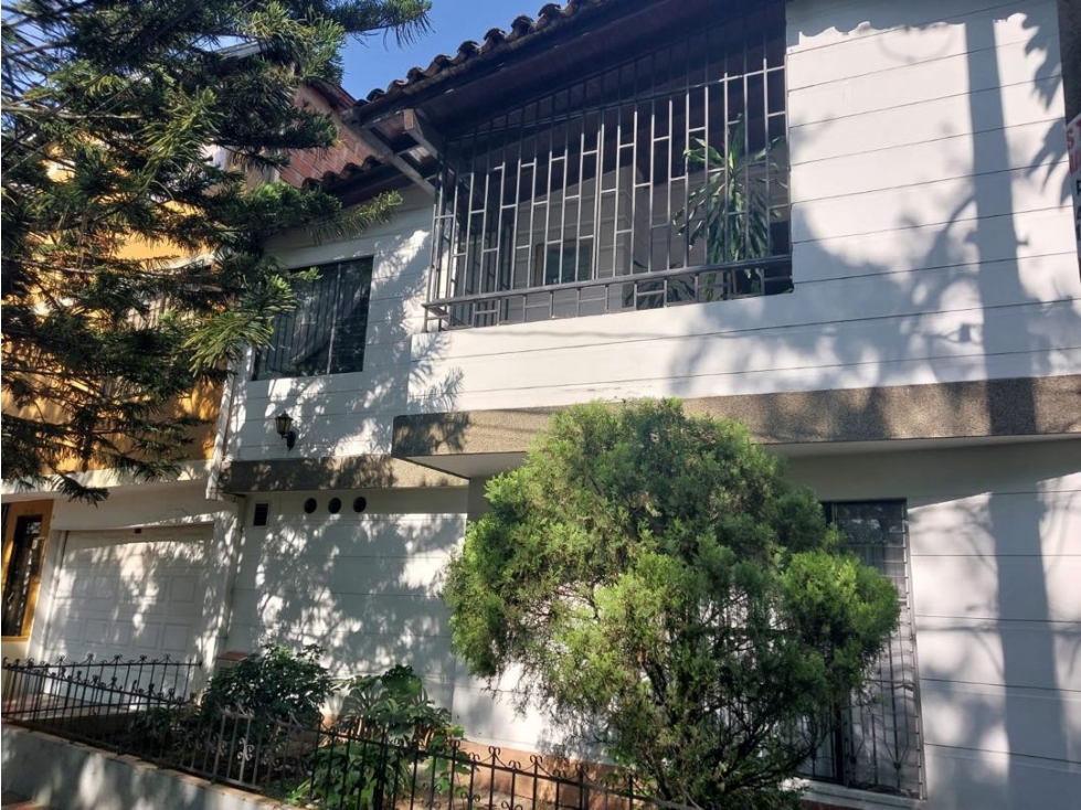 Casa en venta en Belén Rosales, Medellín 2