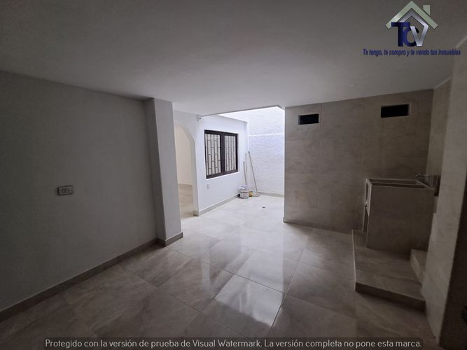 Casa de 5 alcobas en venta en La Floresta, Bucaramanga, 250 m² · foto 4 de 19