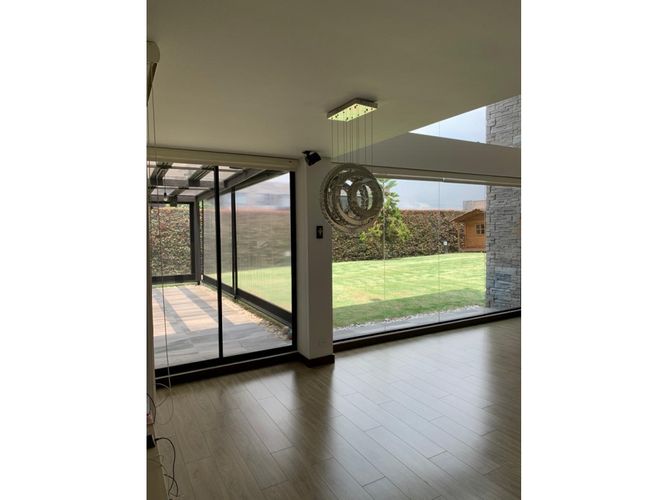Casa de 5 alcobas en arriendo en Pueblo Viejo, Cota, 220 m² · foto 8 de 24