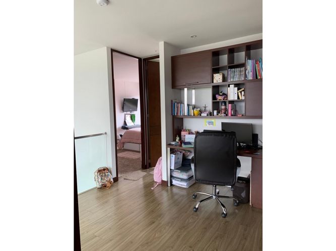 Casa de 5 alcobas en arriendo en Pueblo Viejo, Cota, 220 m² · foto 18 de 24