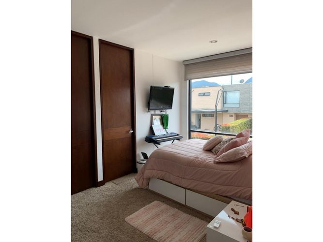 Casa de 5 alcobas en arriendo en Pueblo Viejo, Cota, 220 m² · foto 19 de 24