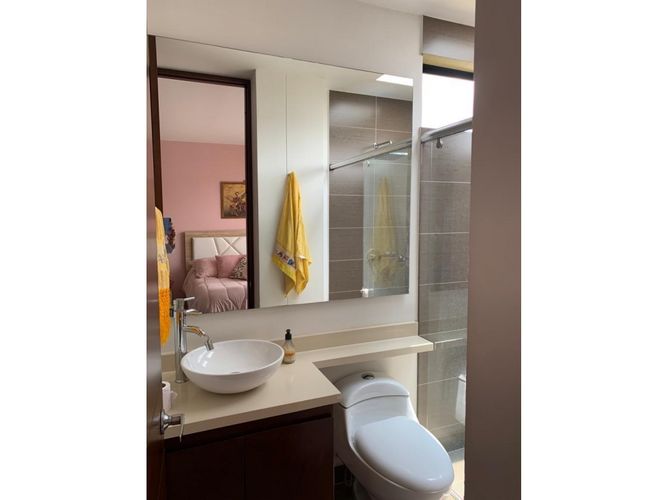Casa de 5 alcobas en arriendo en Pueblo Viejo, Cota, 220 m² · foto 21 de 24
