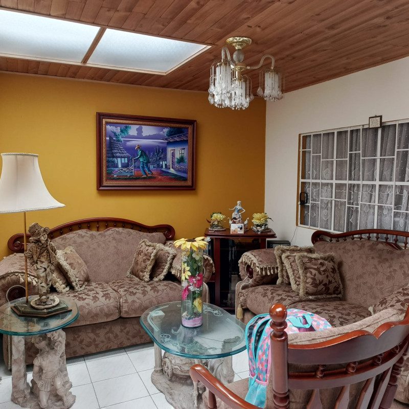 Casa en venta en Floralia I Sector, Bogotá · foto 2 de 24