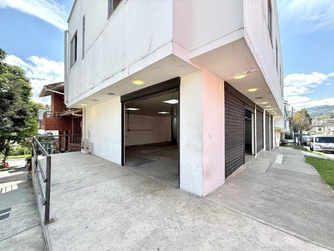 Local en arriendo en Providencia, Pereira, 144 m² · foto 2 de 10