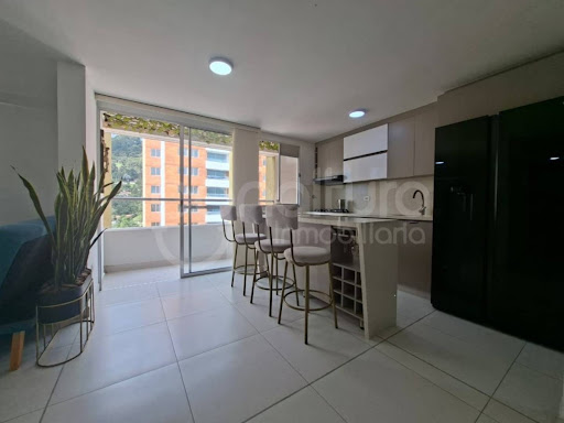 Apartamento en venta en La Mina, Envigado · foto 3 de 14