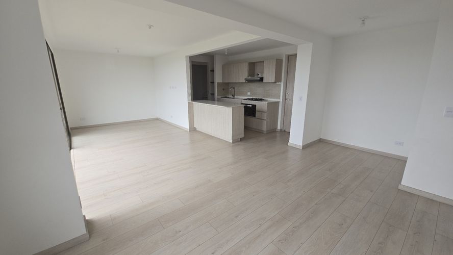 Apartamento de 2 alcobas en arriendo en Santa Ana, Rionegro, 85 m² · foto 9 de 17