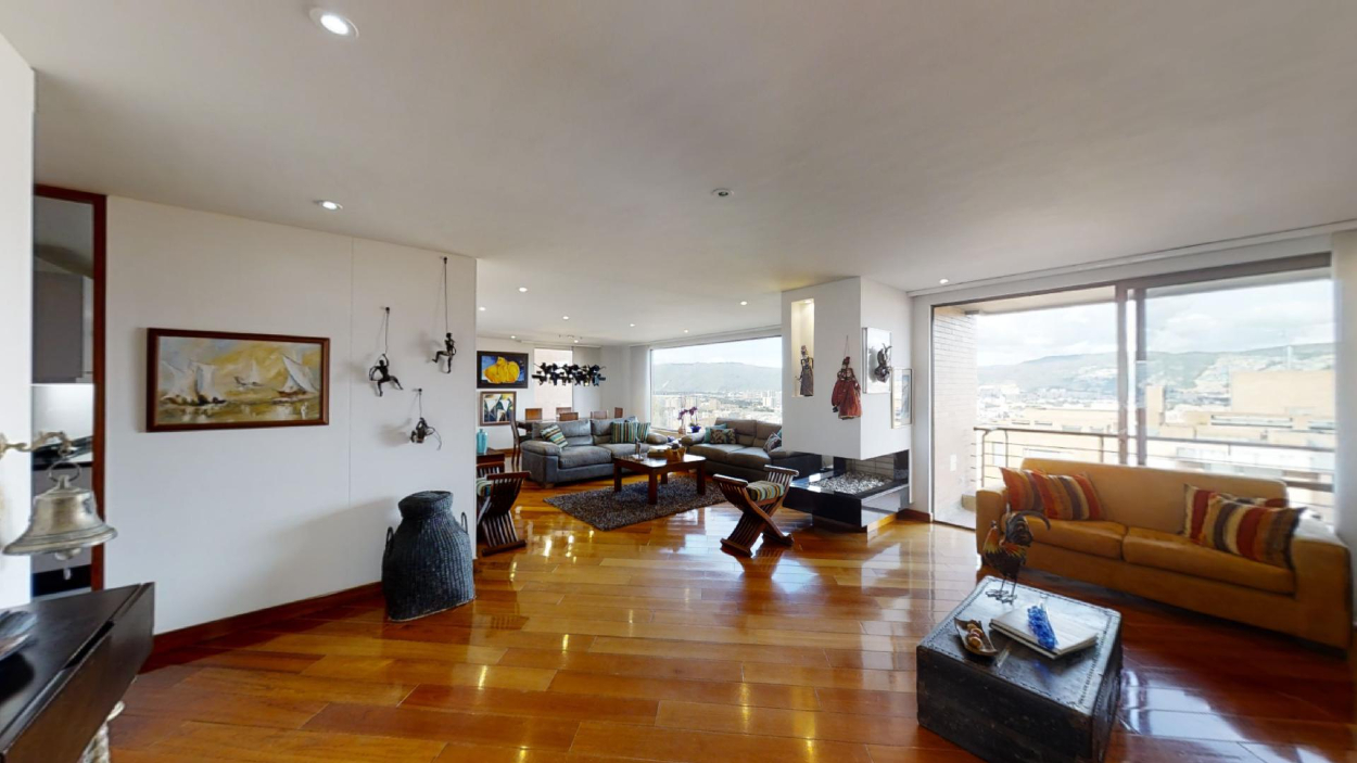 Apartamento en venta en Colinas De Suba, Bogotá · foto 2 de 23