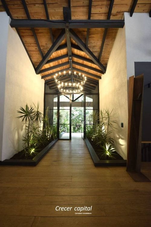 Casa de 4 alcobas en venta en Las Lomas, Medellín, 1105 m² · foto 3 de 24