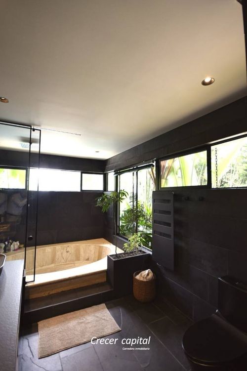 Casa de 4 alcobas en venta en Las Lomas, Medellín, 1105 m² · foto 15 de 24