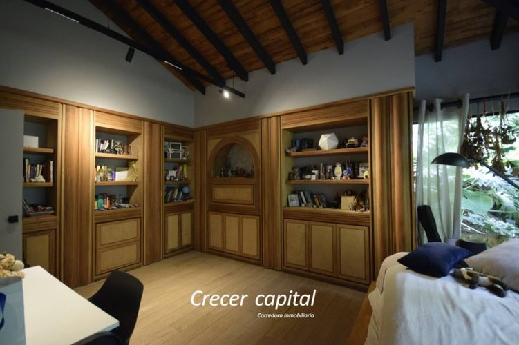 Casa de 4 alcobas en venta en Las Lomas, Medellín, 1105 m² · foto 20 de 24