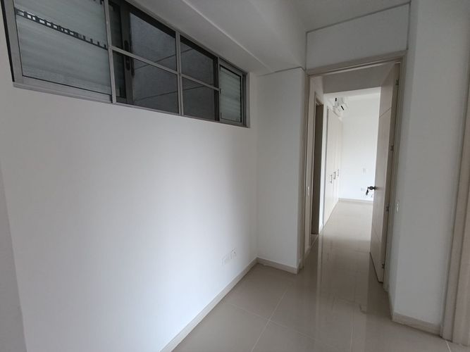 Apartamento de 3 alcobas en venta en Bochalema, Cali, 82 m² · foto 14 de 23