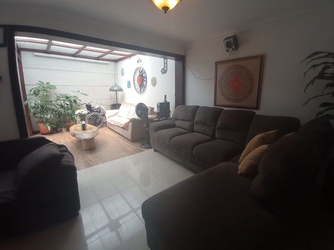 Casa de 5 alcobas en venta en El Guabito, Cali, 226 m² · foto 4 de 24