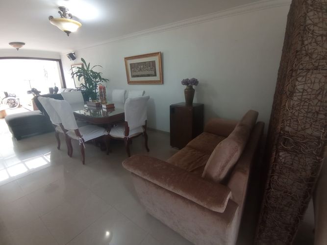 Casa de 5 alcobas en venta en El Guabito, Cali, 226 m² · foto 15 de 24